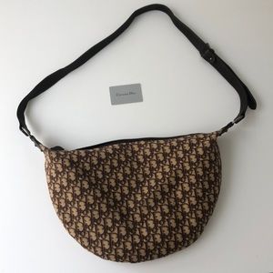 Dior Logo hobo cross body bag - Price is firm
